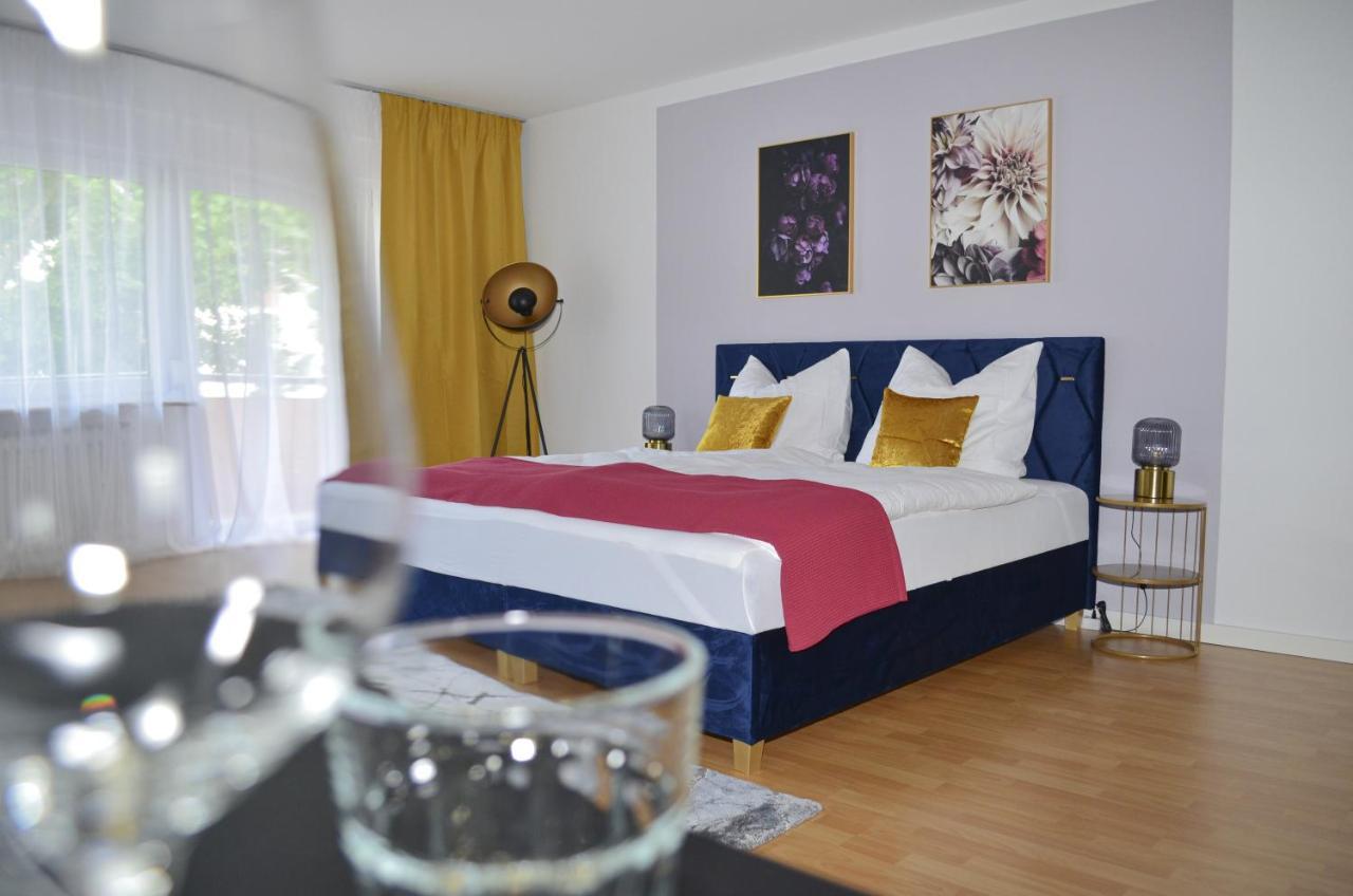 M&d Naehe Volkspark Mit Balkon - Netflix - Kueche *