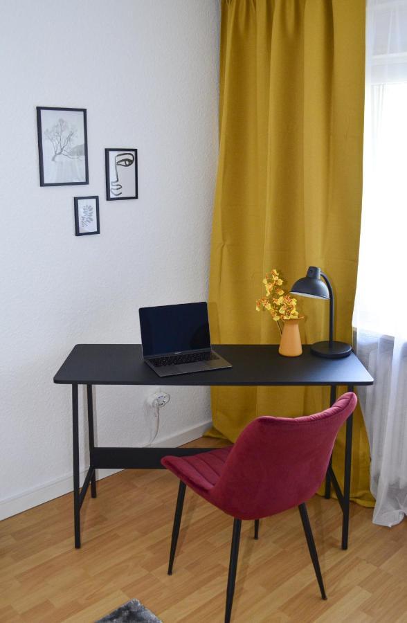 M&d Naehe Volkspark Mit Balkon - Netflix - Kueche Apartment Kaiserslautern