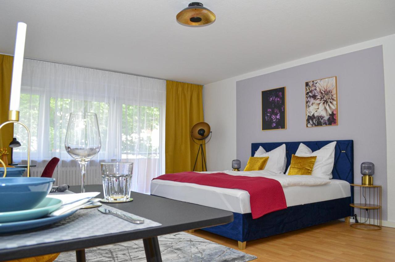 M&d Naehe Volkspark Mit Balkon - Netflix - Kueche Apartment